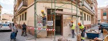La Ley de Propiedad Horizontal lo confirma: la comunidad de vecinos no puede negarse a ciertas obras de accesibilidad si lo pide un mayor de 70 años 