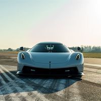 ¿Récord a la vista? El Koenigsegg Jesko Absolut aparece por primera vez en pista e invita a soñar con verlo a más de 500 km/h