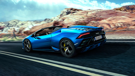 Lamborghini Huracán EVO RWD Spyder: 610 CV directos al eje trasero y mucha diversión a cielo abierto