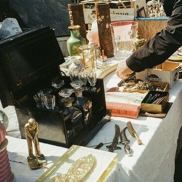 En uno de los pueblos más bonitos de la Marina Alta de Alicante hay un mercadillo de antigüedades que se celebra todos los fines de semana