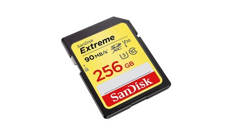 Si necesitas muchos GB para tu cámara, en Amazon te dejan hoy la SanDisk Extreme SDXC de 256 GB por 65,90 euros