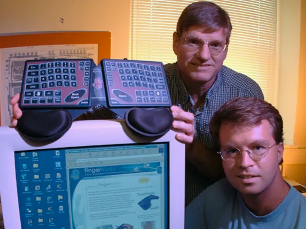 Todos los iPhone del mundo utilizan la tecnología que un universitario inventó para aliviar su tendinitis 