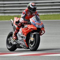 Las Ducati oficiales dan un paso al frente: Lorenzo y Dovizioso están encantados con la GP18 