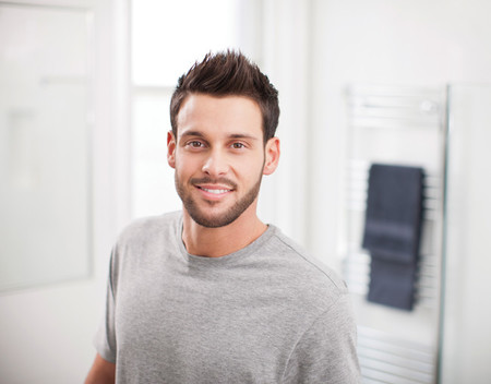 Vacuum, el recortador de barba que aspira el pelo