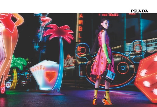 prada neon lights 2018