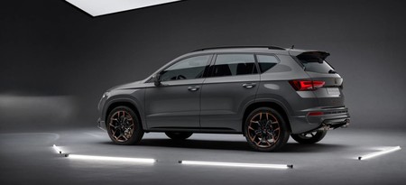 CUPRA Ateca Special Edition: Más fibra de carbono y escape Akrapovic para los más exigentes