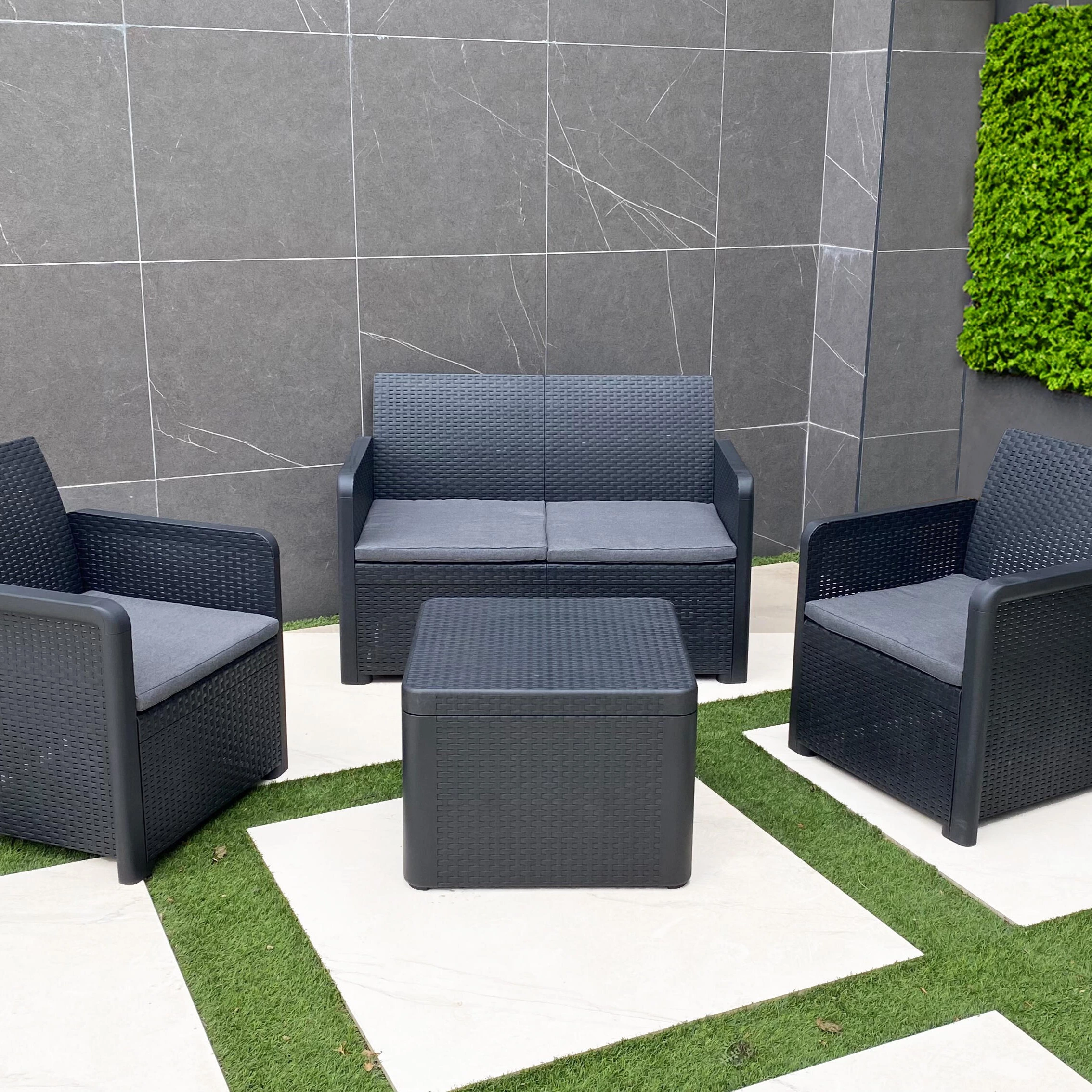 Set de jardín Nassau Microlight de polipropileno reciclado antracita 4 personas

