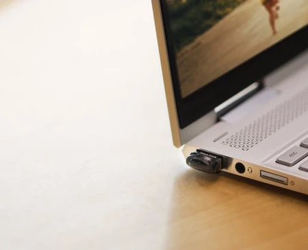 サンディスク ウルトラフィット