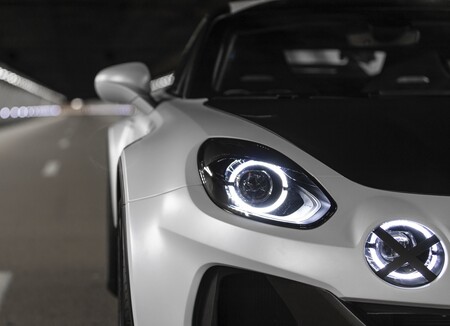 Alpine se convertirá en un "mini Ferrari", asegura Luca De Meo, CEO de Renault