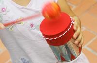 Un buena idea: instrumentos musicales con objetos reciclados 