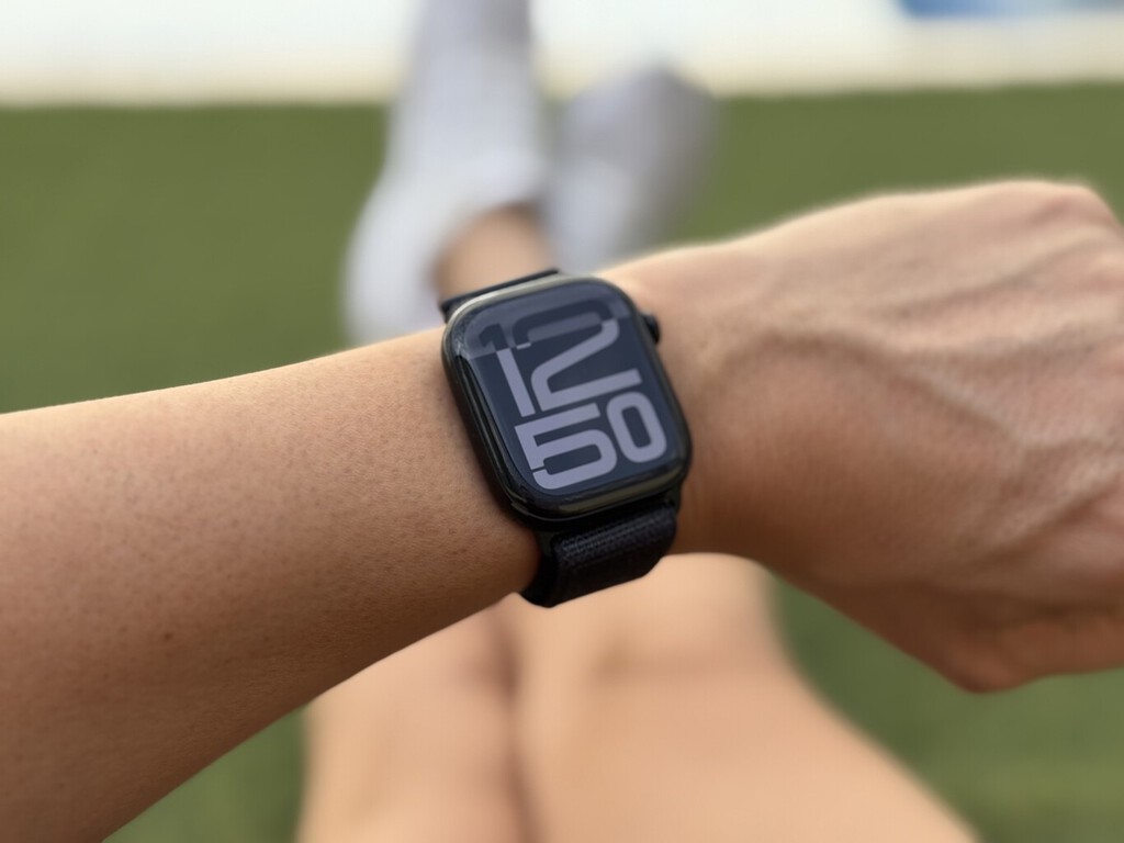 Si buscara un Apple Watch ahora mismo, este sería el elegido: es actual, tiene caja de titanio y un descuentazo 