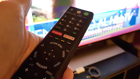 LOVEStv ya ha comenzado su andadura y lo hace con problemas: no está operativa en las cadenas que la soportan