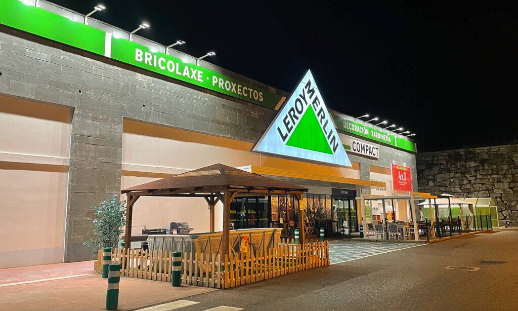 El outlet de Leroy Merlin tiene una estufa de leña barata sin obras y que está aún más rebajada 