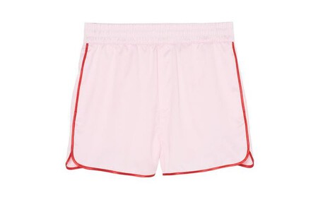 Zara Y Su Coleccion Junto A Bad Bunny Es Un Homenaje A Puerto Rico En La Que Destaca Una Pieza Clave Para El Verano Los Pantalones Muy Cortos Que Todos Querran Llevar