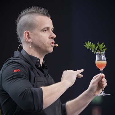 450 + 450 = 900: Dabiz Muñoz presenta el nuevo menú líquido de DiverXO, sin alcohol, pero con el mismo precio que la comida