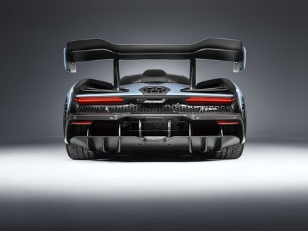 McLaren Senna