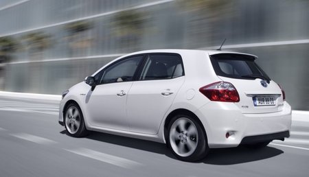 Toyota-Auris-HSD-30
