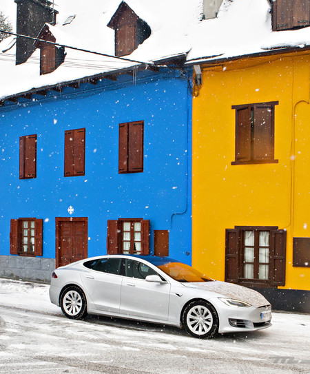 Contacto Tesla Model S 100D