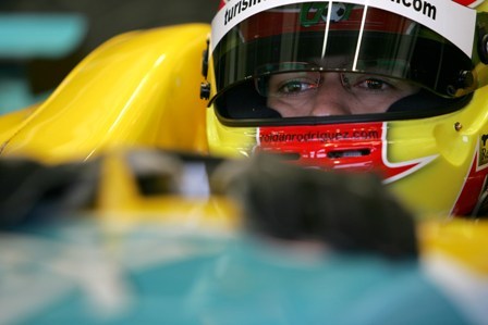 Roldán Rodríguez se queda sin asiento en Super Nova