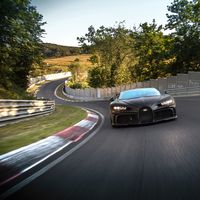 ¡Demoledor! El Bugatti Chiron Pur Sport está ultimando su desarrollo en Nürburgring, y su rugido en pista es glorioso