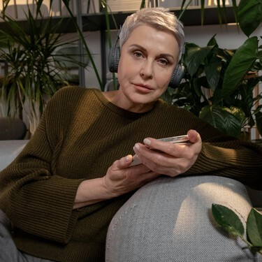 Las canas amarillas no son bonitas y esto es lo que podemos hacer para que se vean blancas y radiantes