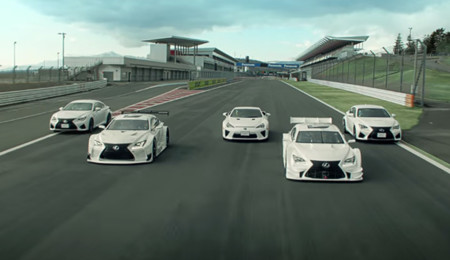 Lexus se pega un homenaje de derrapes con sus modelos más deportivos