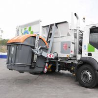 Madrid quiera cambiar la tasa de basuras en 2027 y que paguen menos los que mejor reciclen. Hay un detalle: dependerá de lo que hagan sus vecinos
