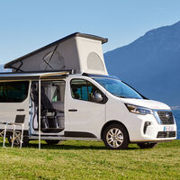 La Nissan Primastar Seaside es una furgoneta camper con espacio para cuatro y dormir a la aventura