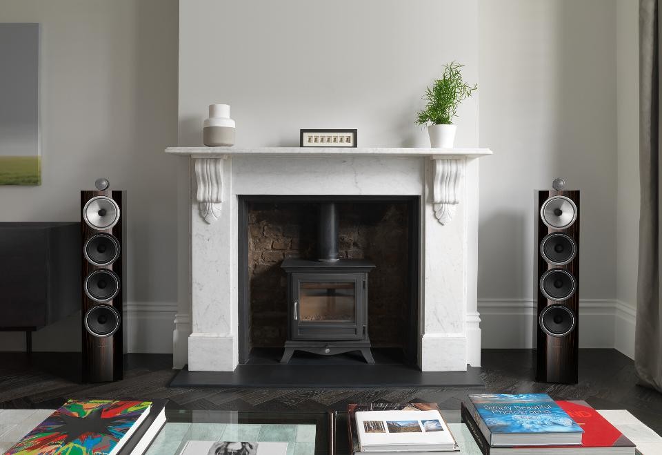 Bowers & Wilkins renueva los altavoces de la Serie Signature 700 con dos nuevos y exclusivos modelos