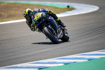 Valentino Rossi empezó mal la temporada: problemas mecánicos y gresca sobre los neumáticos de Michelin