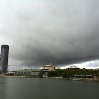 Andalucía no quiere cometer los errores del pasado: adiós a las clases presenciales ante la amenaza de lluvias