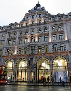 La Apple Store de Londres (en Regent Street) mejorada y ampliada