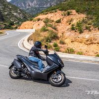 Probamos el Zontes 368K: un scooter grande y cómodo que corre y, sobre todo, no es caro
