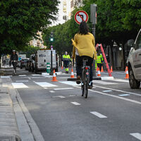 Que te paguen 1.000 euros al año por ir a trabajar en bici: así funciona la nueva medida obligatoria en Bélgica que quiere España