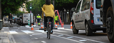 Que te paguen 1.000 euros al año por ir a trabajar en bici: así funciona la nueva medida obligatoria en Bélgica que quiere España