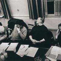 Falta de bajas laborales, altos gastos fijos al mes y más de 40 horas semanales trabajando: los autónomos comparten su agotamiento