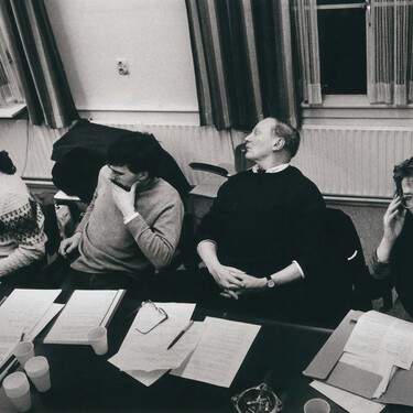 Falta de bajas laborales, altos gastos fijos al mes y más de 40 horas semanales trabajando: los autónomos comparten su agotamiento