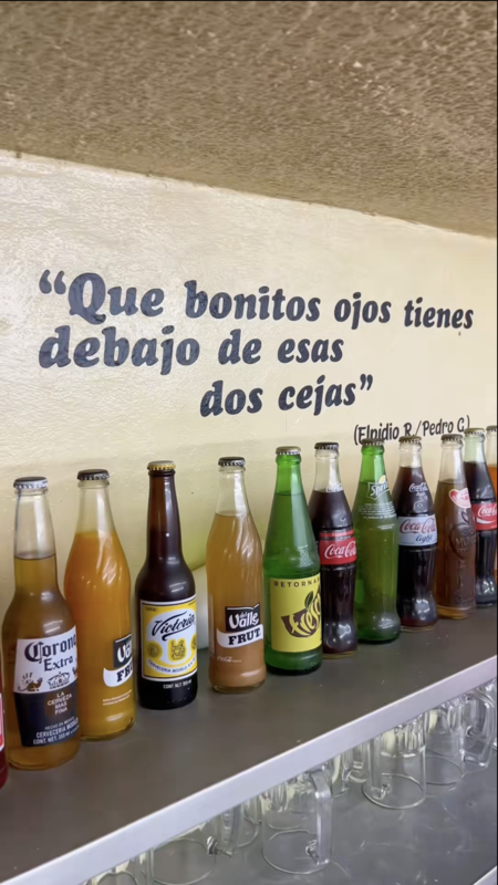 En esta dirección encuentras la famosa pozobirria, una mezcla de pozole y birria ideal para los días de lluvia en CDMX