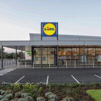 Lidl está de rebajas y deja esta camiseta térmica a precio de liquidación para combatir el frío gastando poco