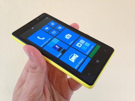 Nokia Lumia 820
