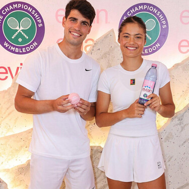 Emma Raducanu, entre Carlos Alcaraz y otro prodigio del tenis en Wimbledon: "todos los periodistas cotillean sobre ello"