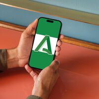Desde esta semana podremos usar el iPhone como tarjeta sanitaria en Andalucía. Tiene varias funciones y estará disponible en tres apps