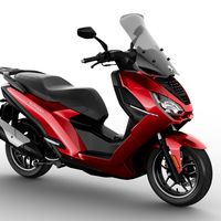 El Peugeot Pulsion es el primer scooter en usar el i-Cockpit de los coches del león