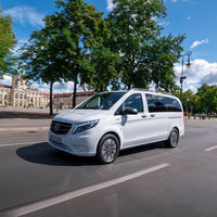 La Mercedes-Benz eVito Tourer ya tiene precio en España: desde 69.590 euros para esta furgoneta eléctrica de nueve plazas