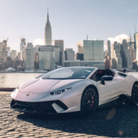 “¿Cómo alguien puede permitirse pagar esa multa?: Un radar de ruido atrapó a un Lamborghini, y su dueño se queja porque el auto de serie suena así. Tiene un punto