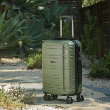 El método 3-3-3 para hacer maletas de viaje sin mucho esfuerzo: entrará casi todo tu armario de verano