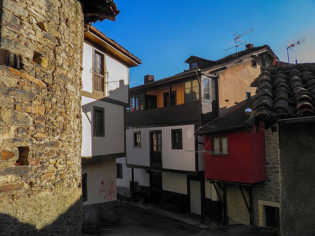 Casas De Cabanaquinta Aller Asturias