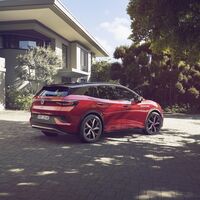 Nuevo Volkswagen ID.4 GTX: la versión deportiva del SUV eléctrico con 299 CV es 5.000 euros más barata que el Ford Mustang Mach-E 