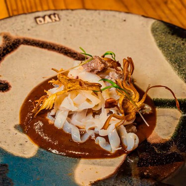 El recetario medieval catalán, escrito por monjes del siglo XIV, del que beben los chefs de 2025: contiene antecedentes del pesto o el alioli