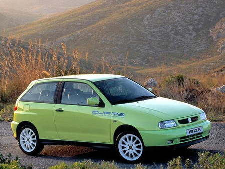 SEAT Ibiza GTI 2.0 16V CUPRA, así era el primer CUPRA de la historia